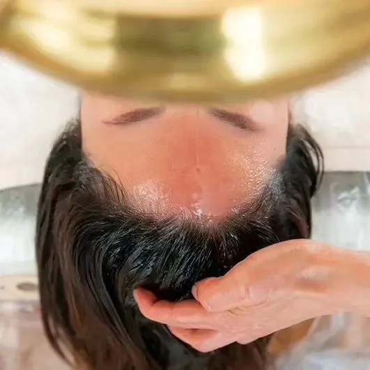 シロダーラは、アーユルヴェーダの