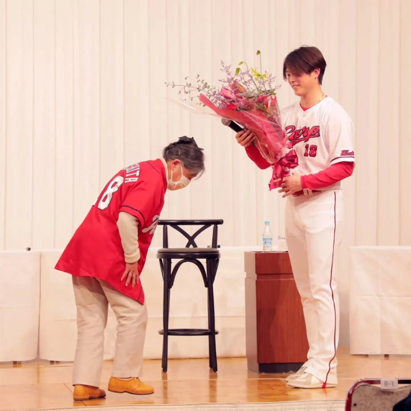 叔母と母が弟の雅に勤める同級生から声をかけて頂き、1月27日...