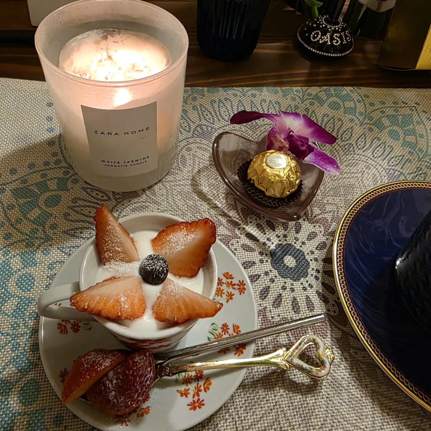 先日モデルさんにOASISでの施術のお写真を