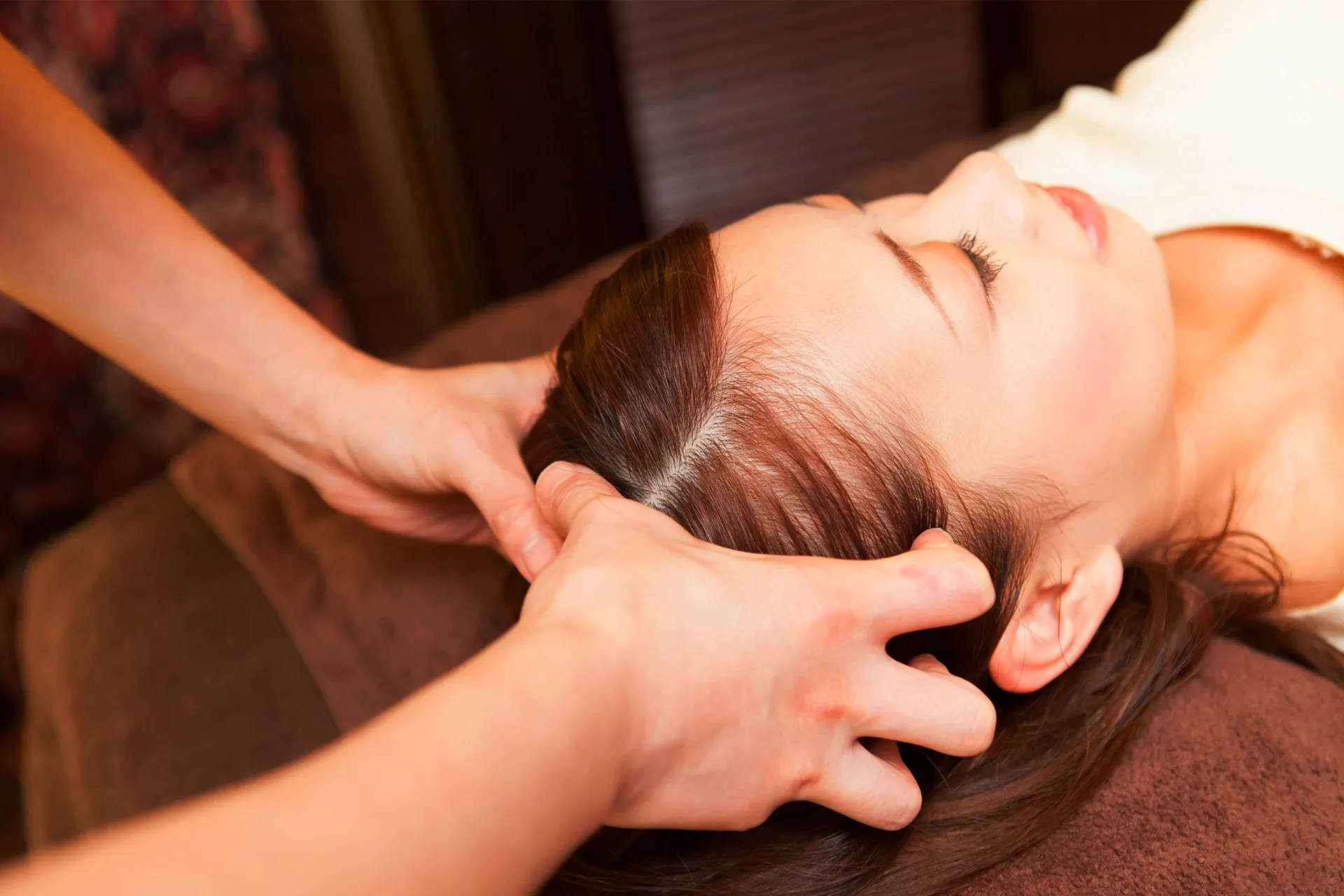 India Esthetic Salon OASIS